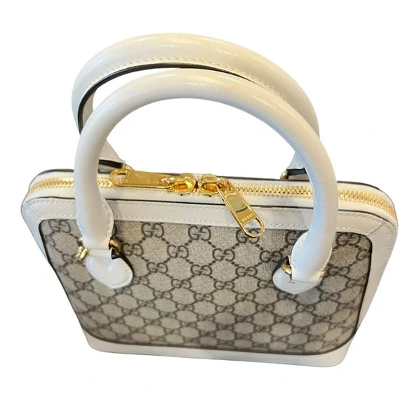 Gucci Horsebit 1955 Handbag in Beige - Picture 10 of 16